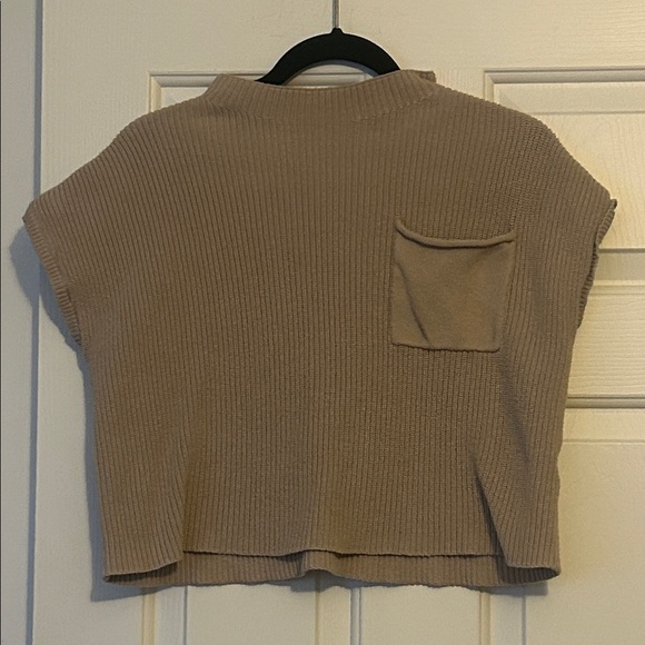 springcmy Tops - Tan Ribbed sweater
